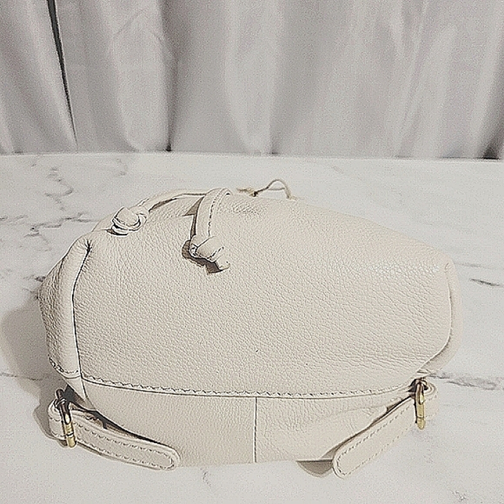 NWT HOBO 'Ramble' Dew Pebbled Leather Convertible Backpack & Shoulder Bag - Picture 8 of 11